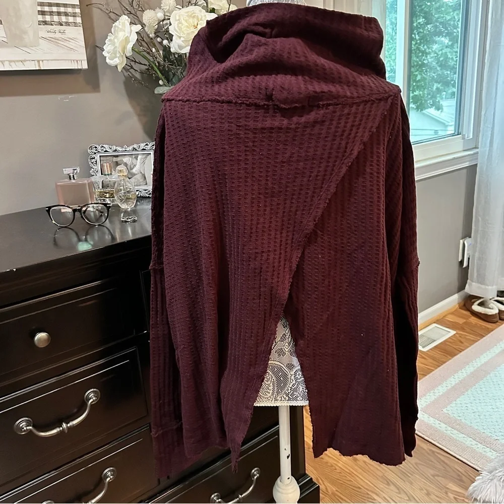 Free People Date Night Waffle Knit Cowl Neck Top Burgundy Size M (NWT)
